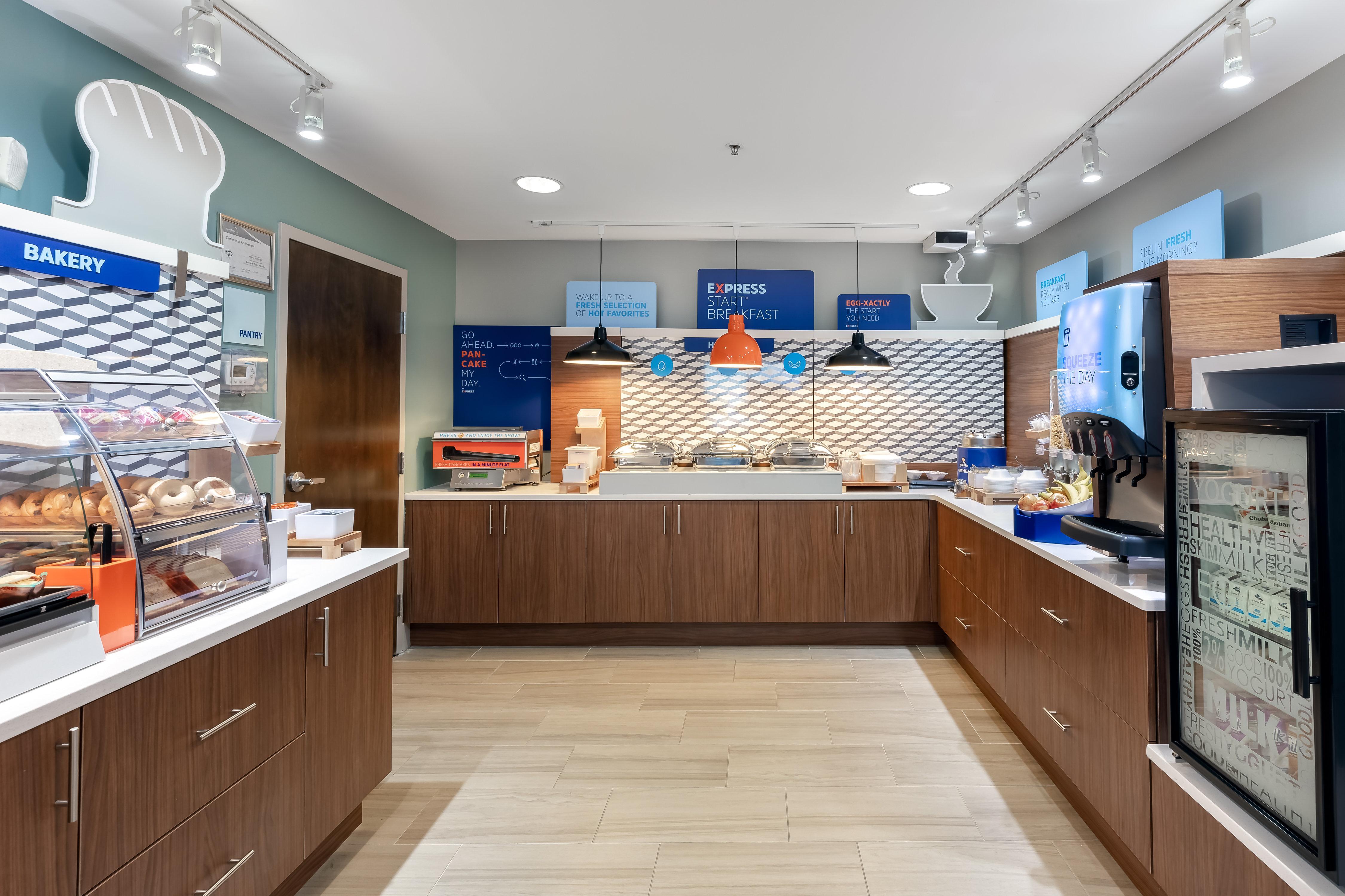 Holiday Inn Express Alpharetta - Roswell By Ihg Eksteriør billede