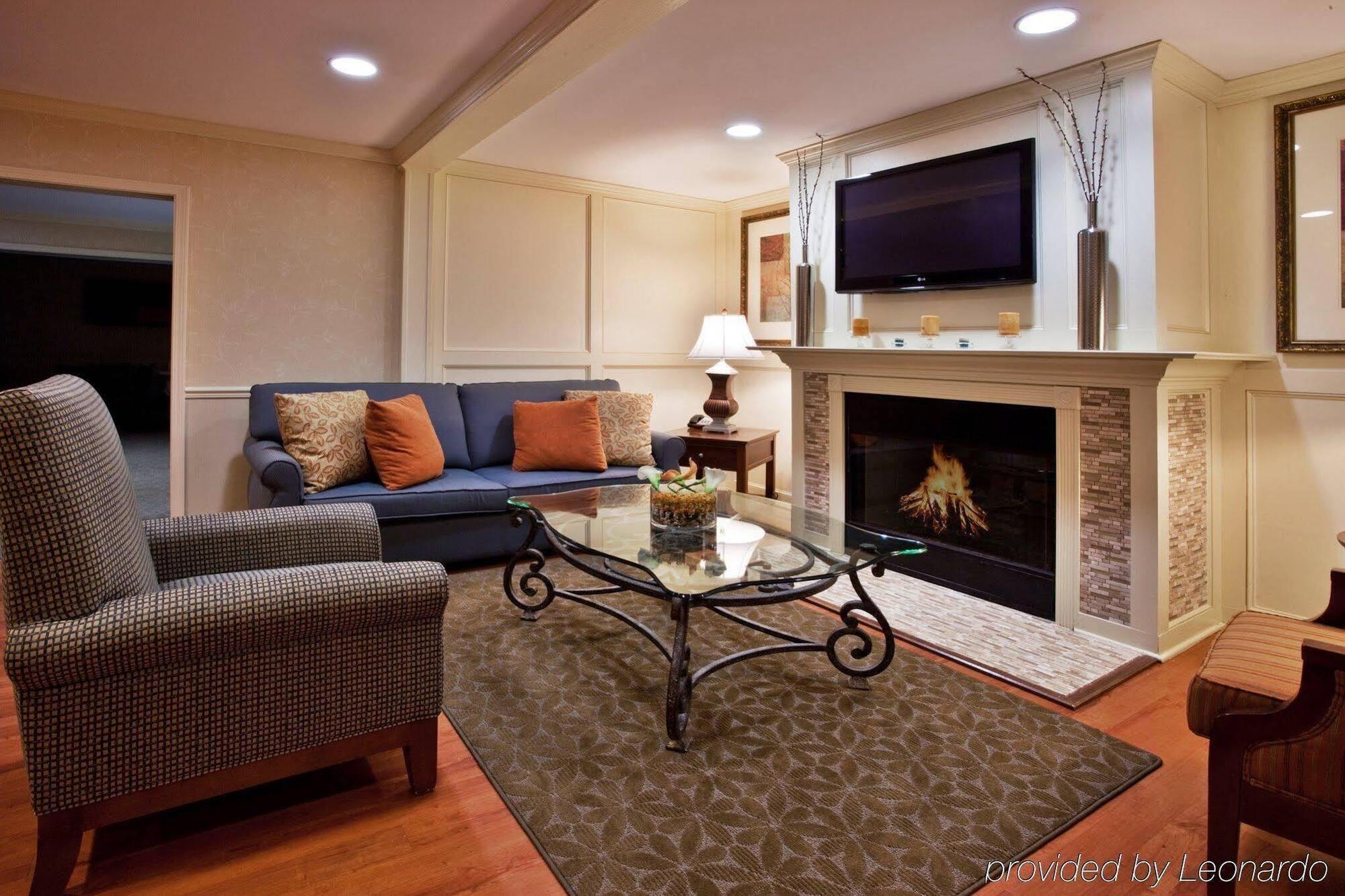 Holiday Inn Express Alpharetta - Roswell By Ihg Eksteriør billede