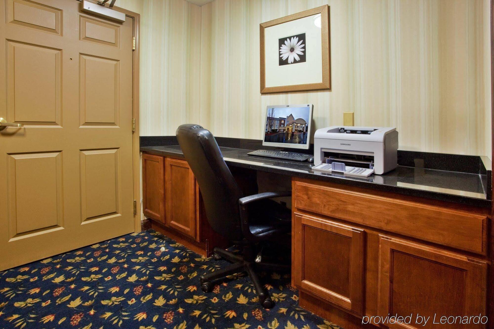 Holiday Inn Express Alpharetta - Roswell By Ihg Eksteriør billede