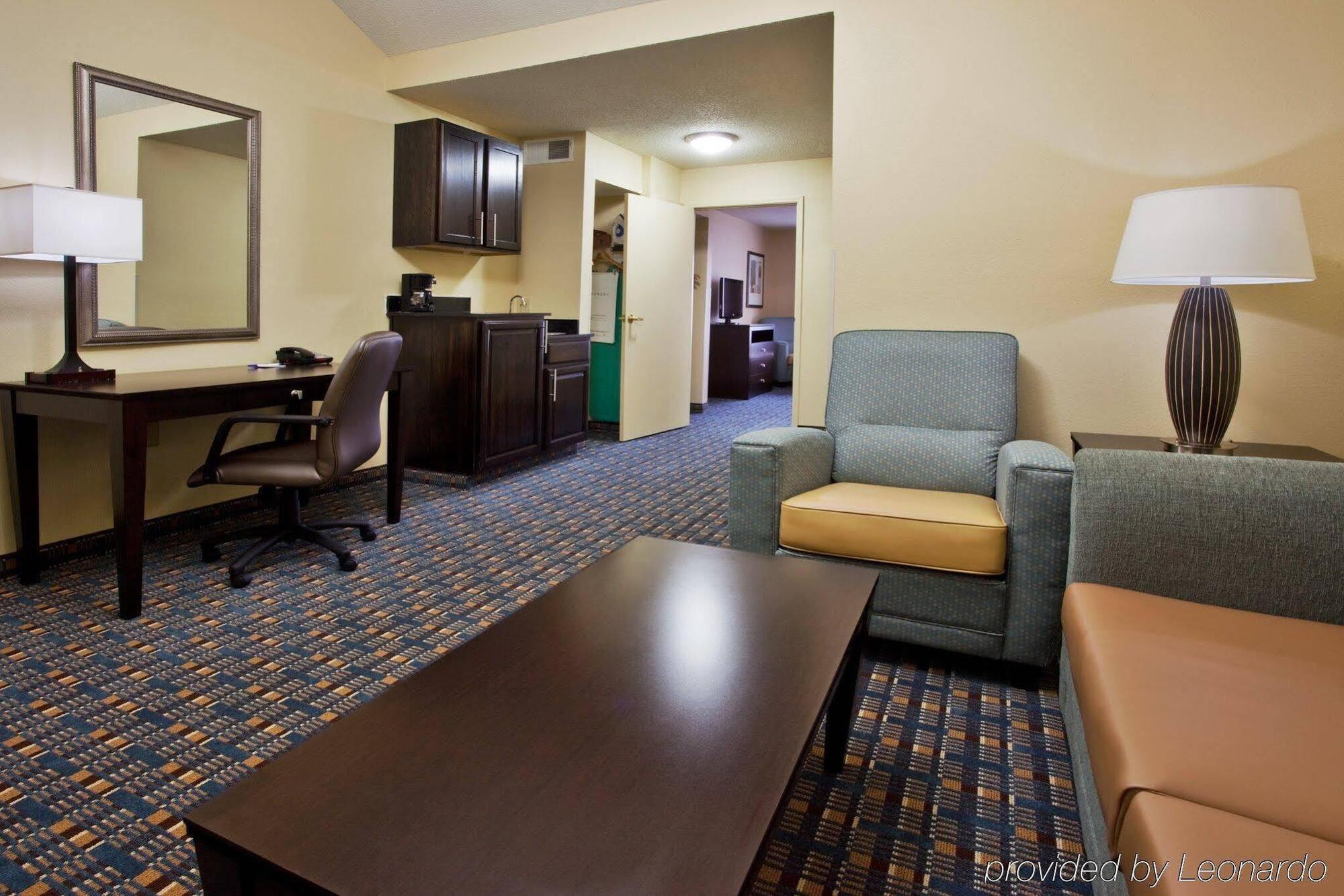 Holiday Inn Express Alpharetta - Roswell By Ihg Eksteriør billede